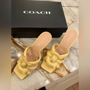 Coach heels - Kellie Sandal Leather- size 10